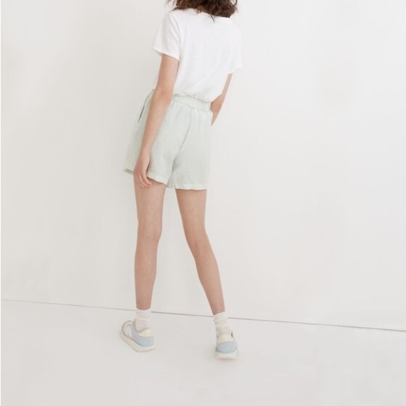 Madewell Linen-Blend Pull-On Pleated Shorts: Earth-Dyed Edition - Mint Botanical - Picture 3 of 12